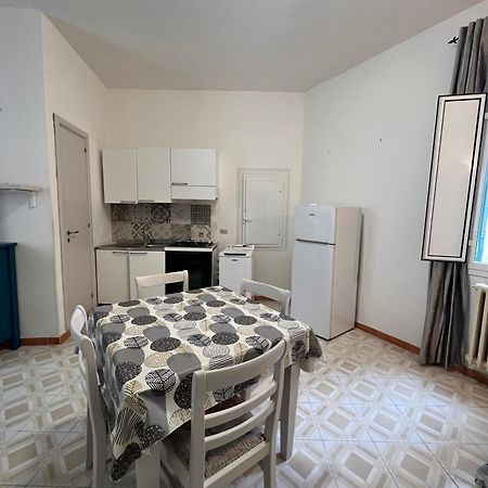 Appartamentino Nel Chiasso Monopoli Luaran gambar